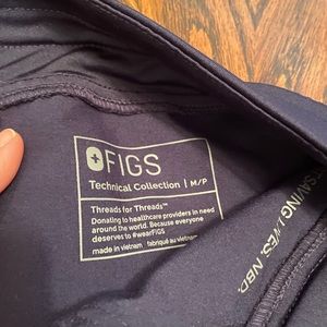 Figs- joggers size medium NAVY